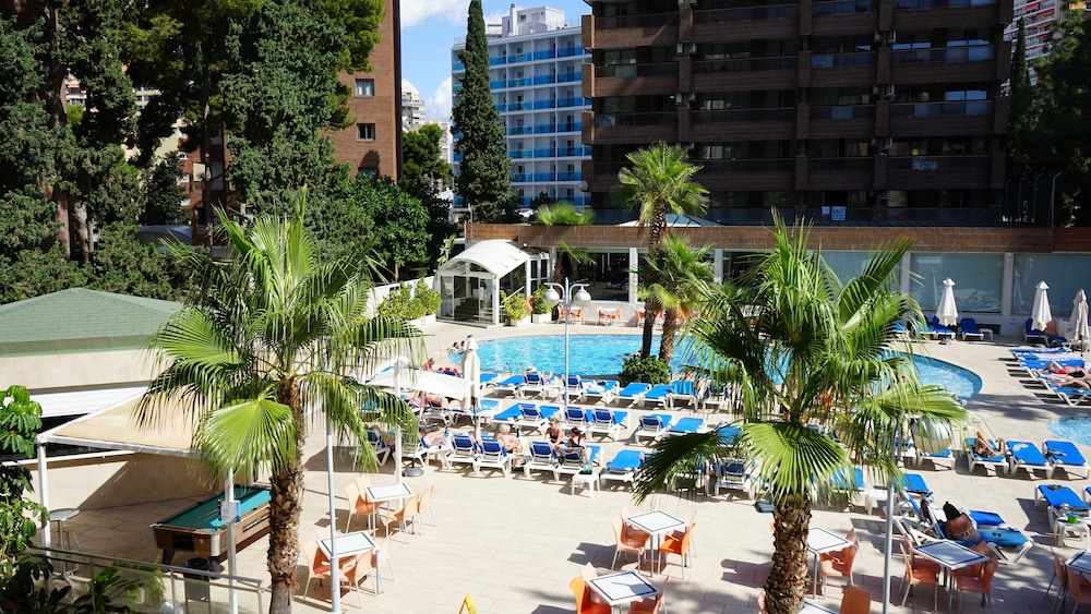 Aparthotel BCL Levante Club — Main photo in Benidorm, Valencian Community