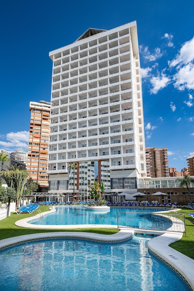 Poseidon Resort — Hotel building in Benidorm, Valencian Community