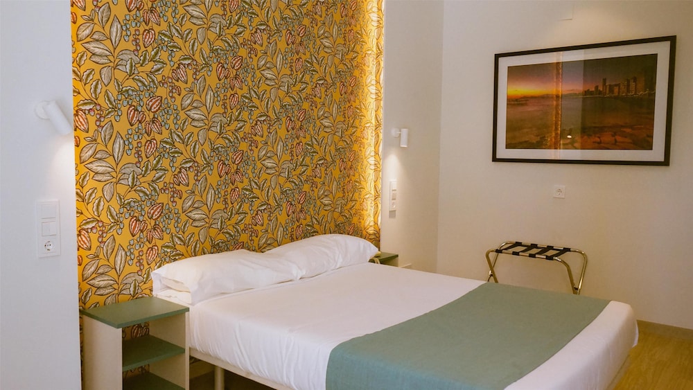 Poseidon Resort — Hotel rooms in Benidorm, Valencian Community