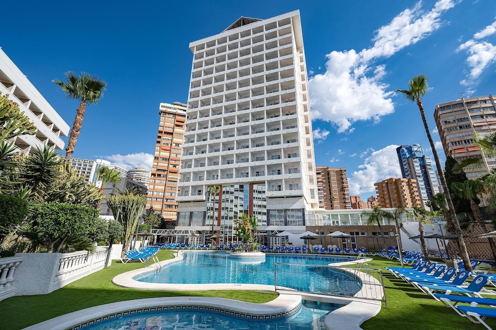 Poseidon Resort — Hotel building in Benidorm, Valencian Community