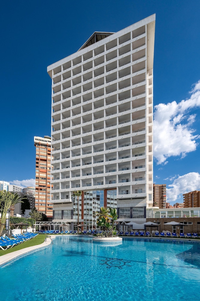 Poseidon Resort — Hotel building in Benidorm, Valencian Community