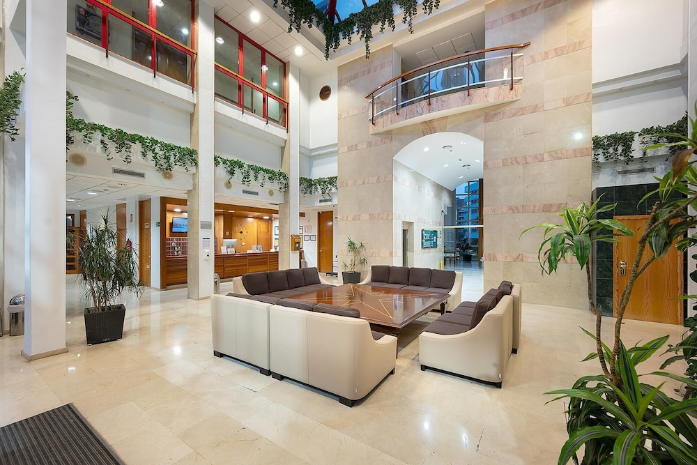 Poseidon Resort — Hotel building in Benidorm, Valencian Community