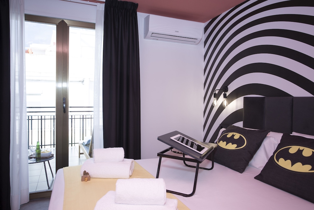 Casual Pop Art Hotel by Casual Hoteles — Hotel rooms in Benidorm, Valencian Community