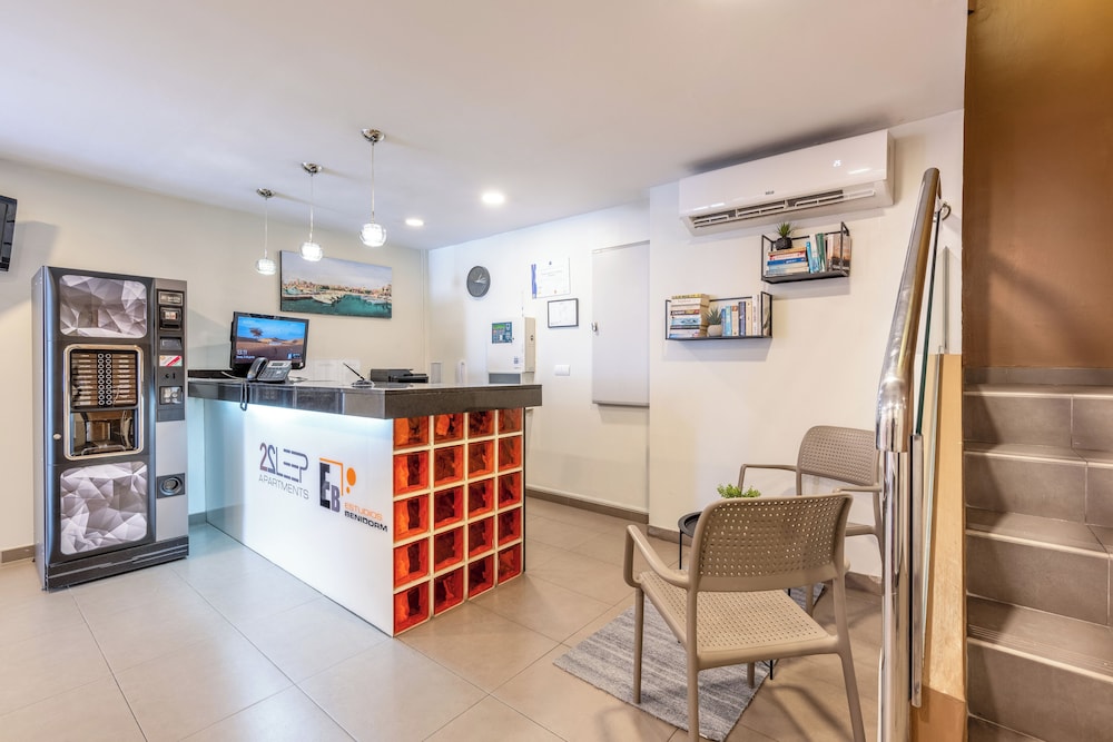 Climia 2Sleep Apartments — Hotel building in Benidorm, Valencian Community
