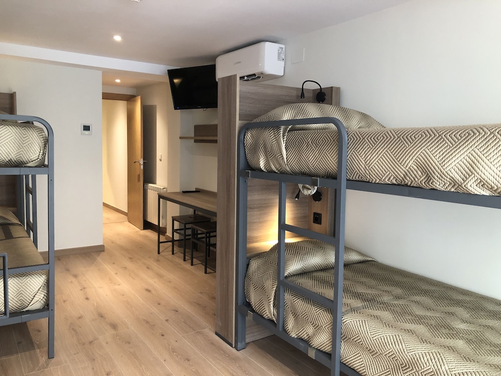 Climia 2Sleep Apartments — Hotel rooms in Benidorm, Valencian Community
