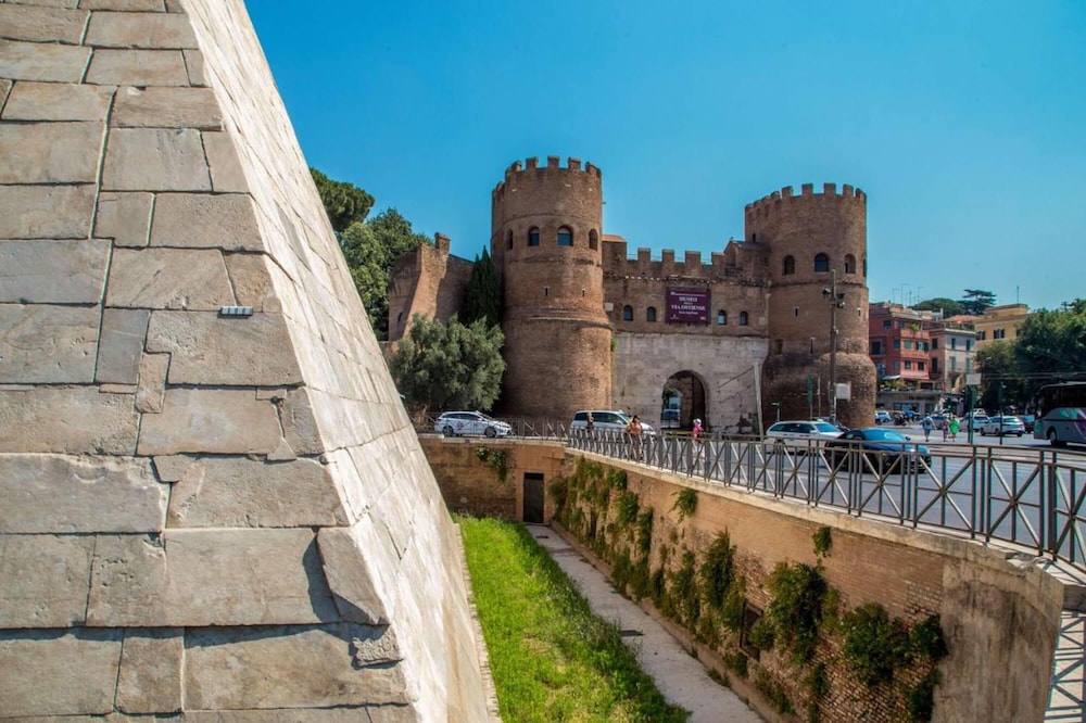 Crossroad Hotel — Attractions in the area in Rome, Lazio