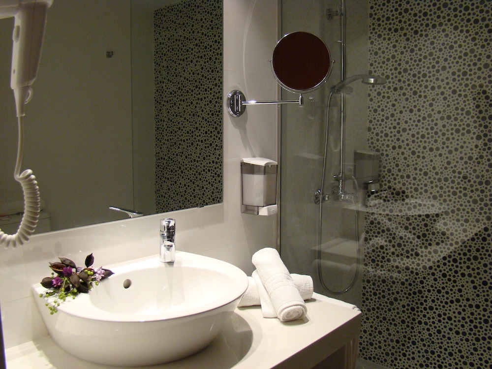 Club Simo Aparthotel — Hotel rooms in Cala Millor, Balearic Islands