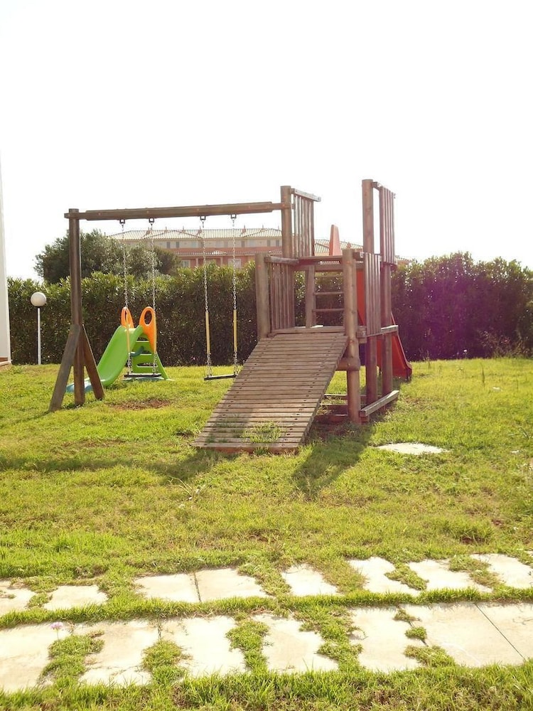 Club Ciudadela Aparthotel — Attractions for children in Cala'n Bosch, Balearic Islands