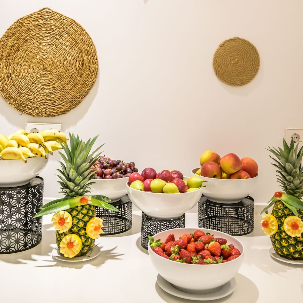 Els Pins Resort and Spa — Restaurant & bars in San Antonio, Balearic Islands
