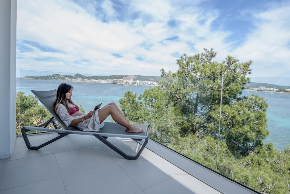 Els Pins Resort and Spa — Hotel rooms in San Antonio, Balearic Islands