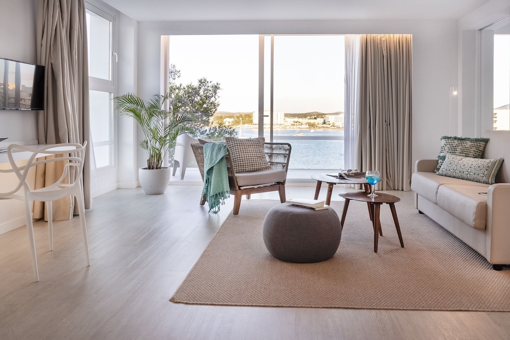 Els Pins Resort and Spa — Hotel rooms in San Antonio, Balearic Islands