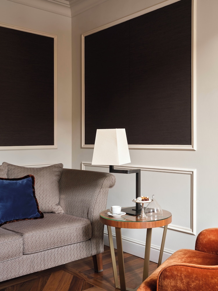 Palazzo Venezia — Hotel rooms in Como, Lombardy