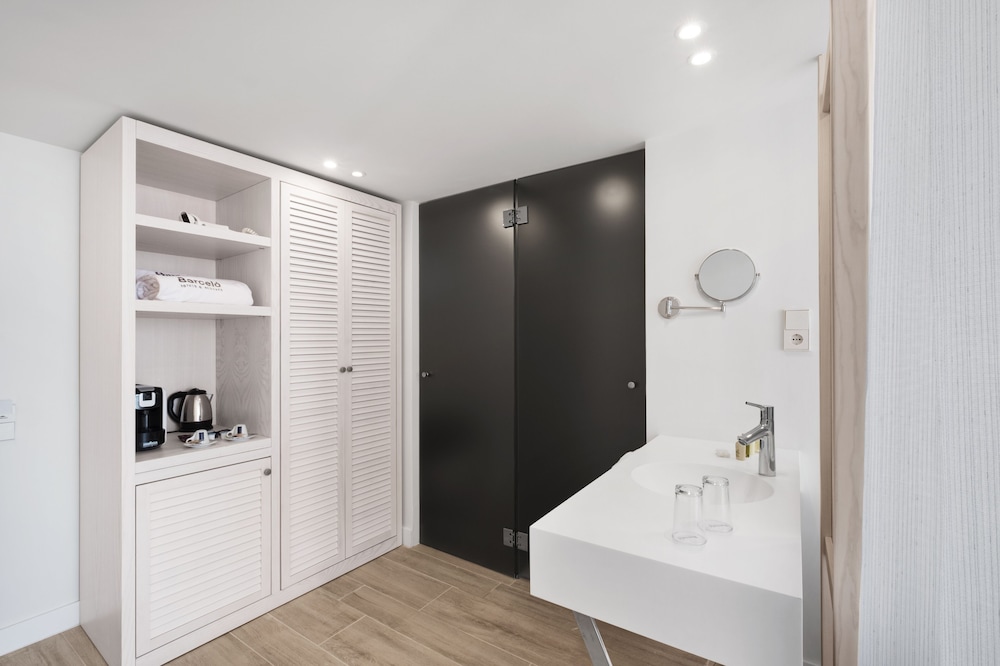 Barceló Portinatx - Adults Only — Hotel rooms in Portinatx, Balearic Islands