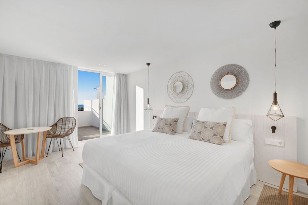 Barceló Portinatx - Adults Only — Hotel rooms in Portinatx, Balearic Islands
