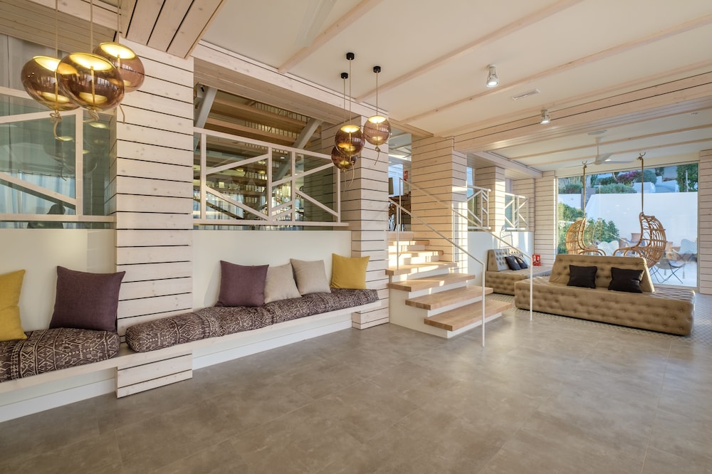 Barceló Portinatx - Adults Only — Hotel building in Portinatx, Balearic Islands