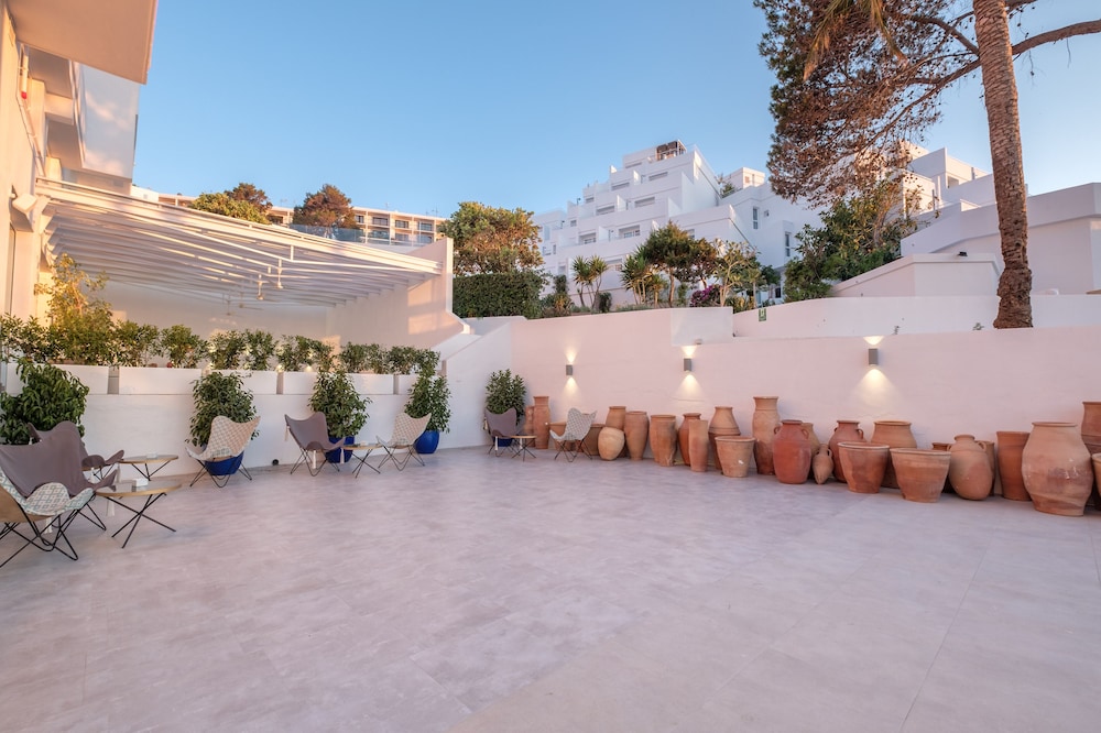 Barceló Portinatx - Adults Only — Hotel building in Portinatx, Balearic Islands