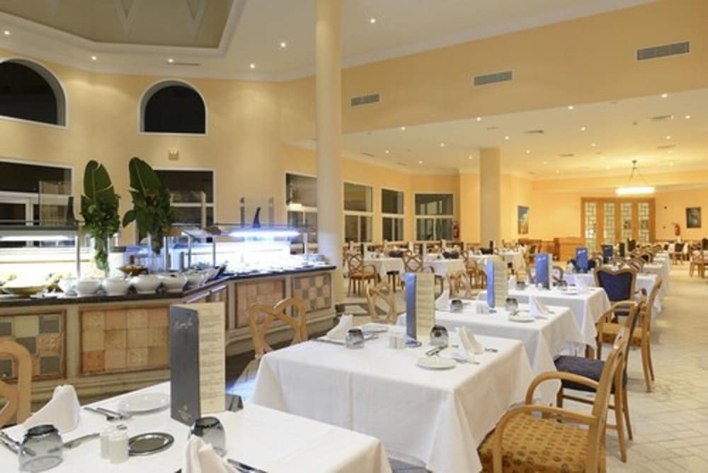 Vincci Saphir Palace & Spa — Restaurant & bars in Hammamet, Nabeul