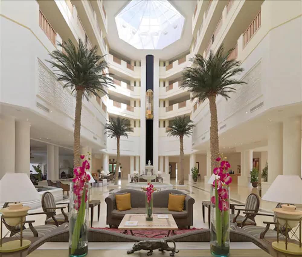 Vincci Saphir Palace & Spa — Hotel building in Hammamet, Nabeul