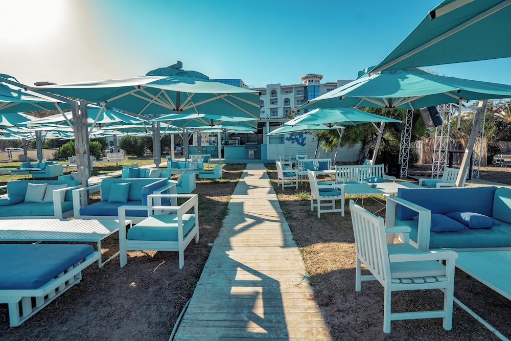 Vincci Saphir Palace & Spa — Restaurant & bars in Hammamet, Nabeul