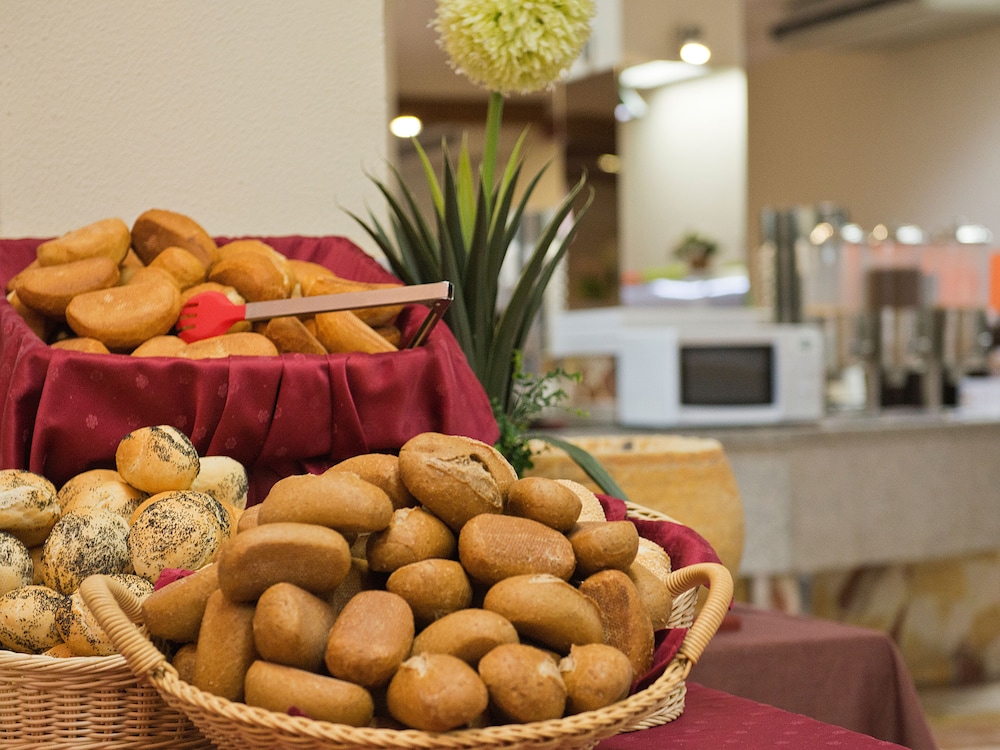 Bungalows Vistaflor — Restaurant & bars in Maspalomas, Canary Islands