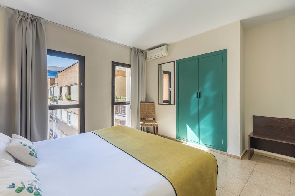 . ITC Colón by Soho Boutique