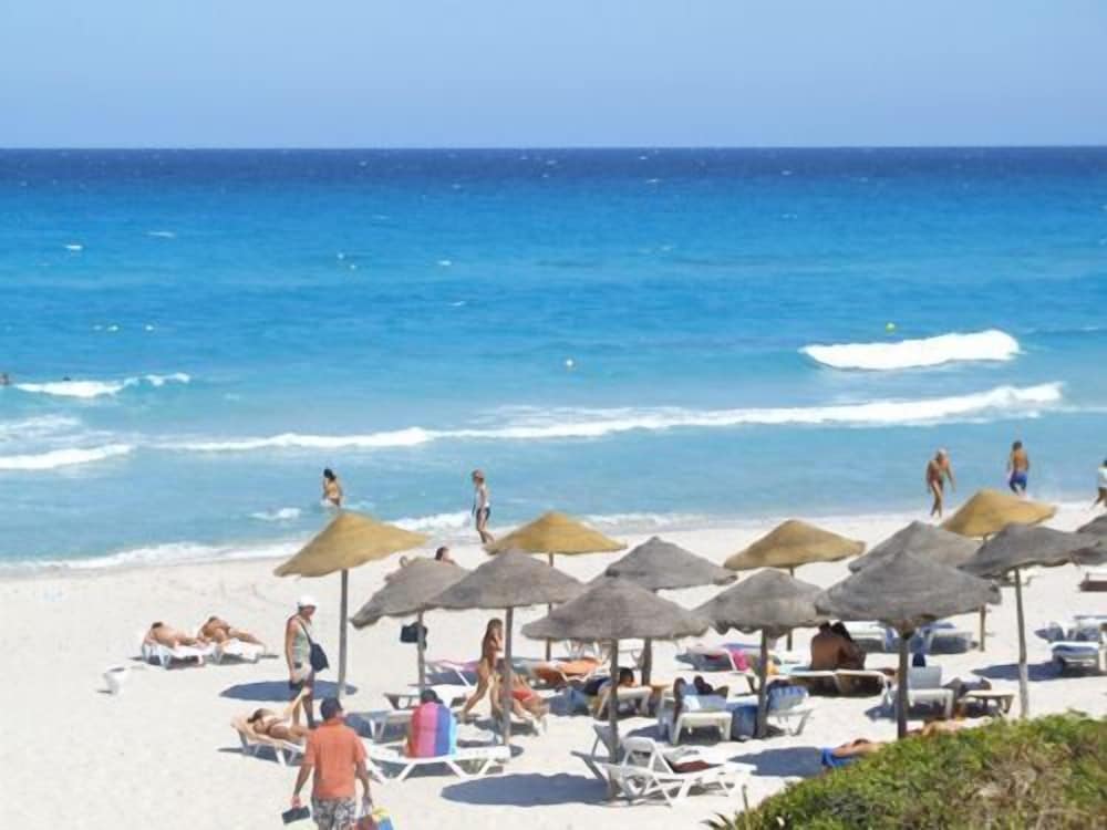Hotel Residence Romane — Beach in Hammamet, Nabeul