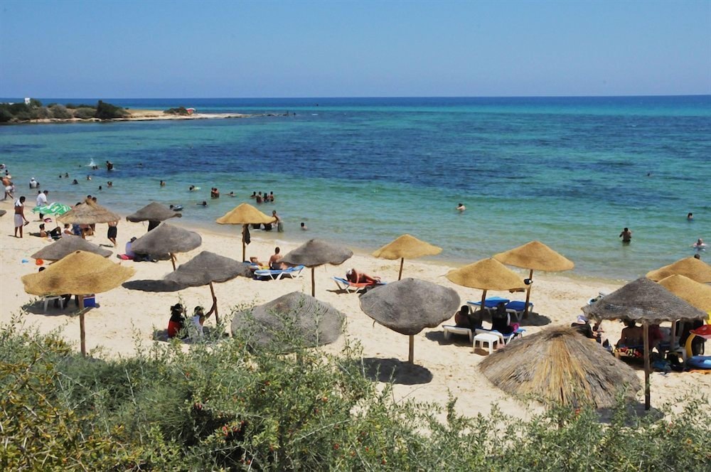 Hotel Residence Romane — Beach in Hammamet, Nabeul