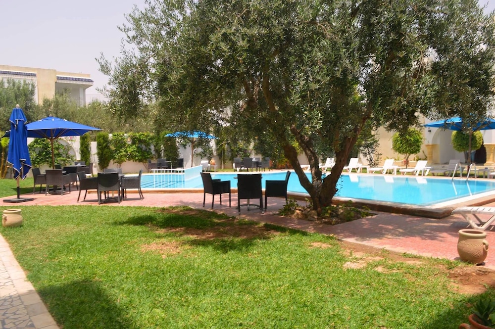 Hotel Residence Romane — Swimming pool in Hammamet, Nabeul
