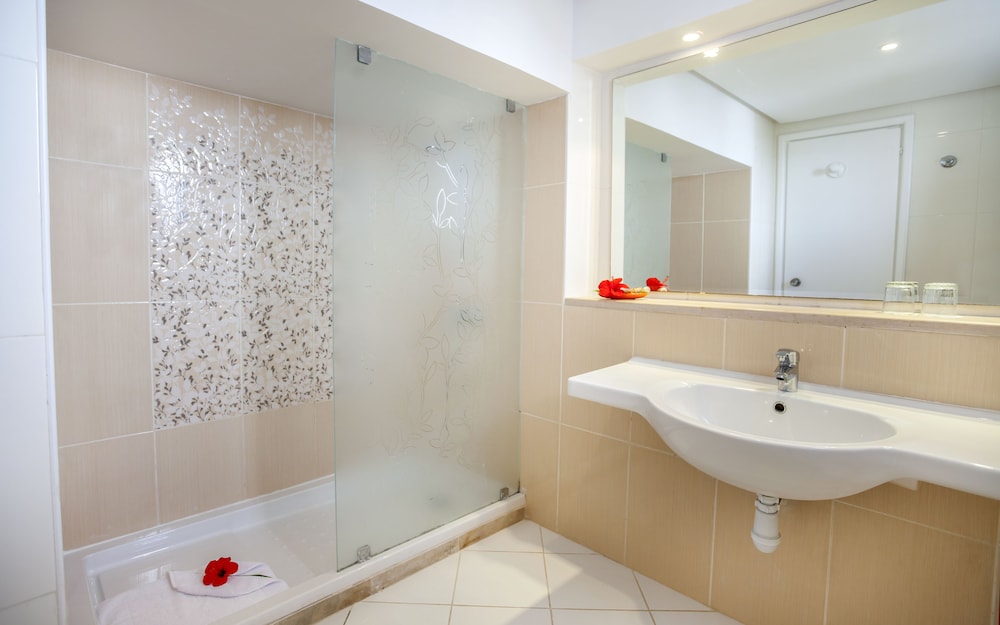 Seabel Aladin — Hotel rooms in Aghir, Medenine