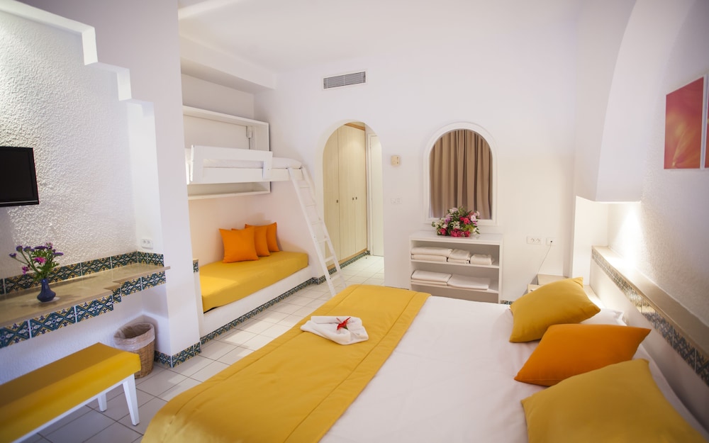 Seabel Aladin — Hotel rooms in Aghir, Medenine
