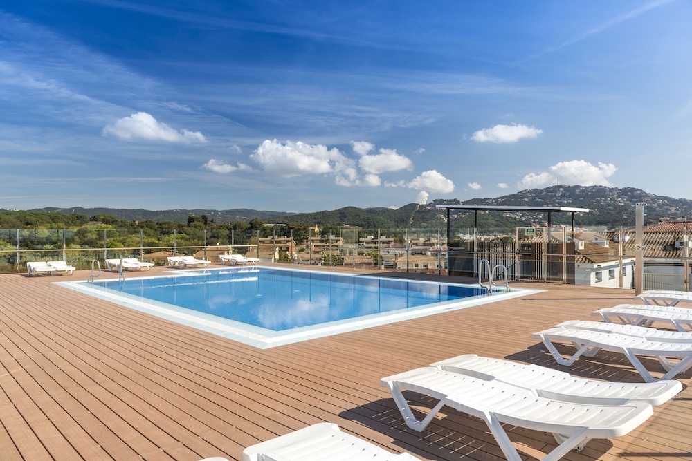 Apartaments Condado — Main photo in Lloret de Mar, Catalonia