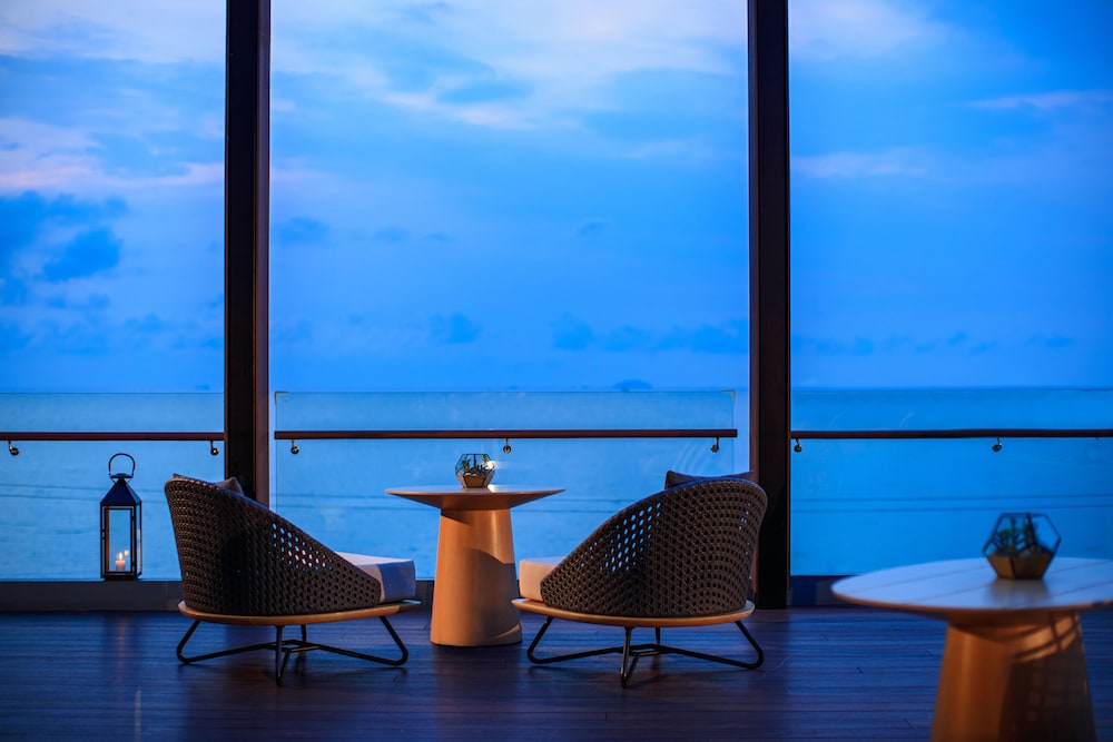 Renaissance Pattaya Resort & Spa — Restaurant & bars in Sattahip, Chonburi