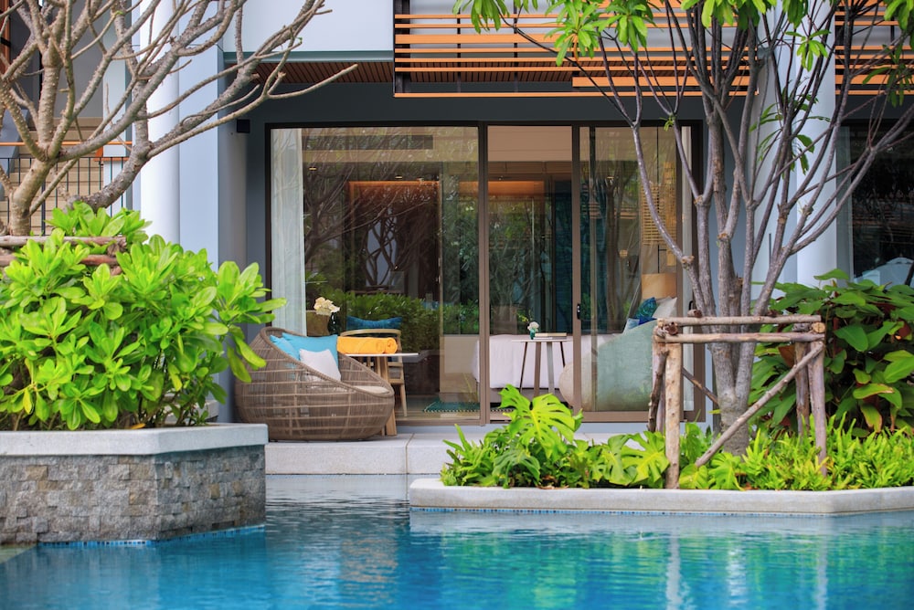 Renaissance Pattaya Resort & Spa — Swimming pool in Sattahip, Chonburi