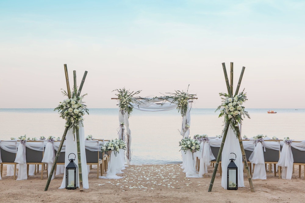 Renaissance Pattaya Resort & Spa — Beach in Sattahip, Chonburi