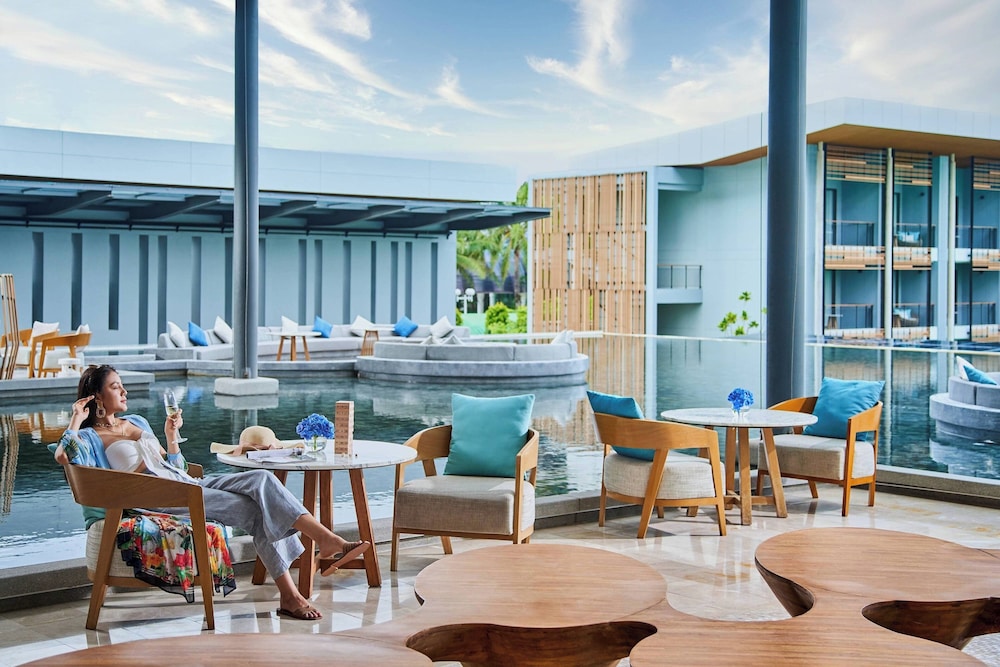 Renaissance Pattaya Resort & Spa — Restaurant & bars in Sattahip, Chonburi