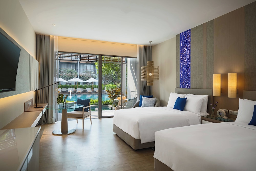 Renaissance Pattaya Resort & Spa — Hotel rooms in Sattahip, Chonburi