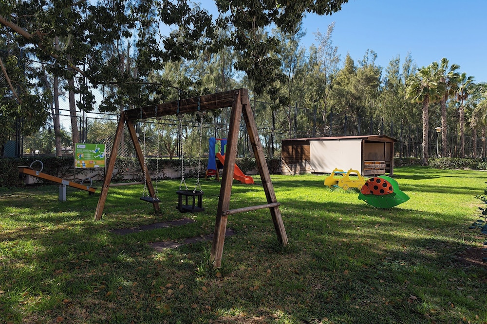 Bungalows Cordial Green Golf — Attractions for children in Maspalomas, Canary Islands