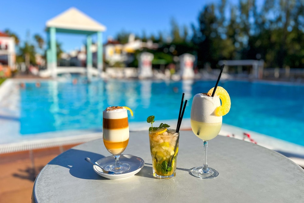 Bungalows Cordial Green Golf — Restaurant & bars in Maspalomas, Canary Islands