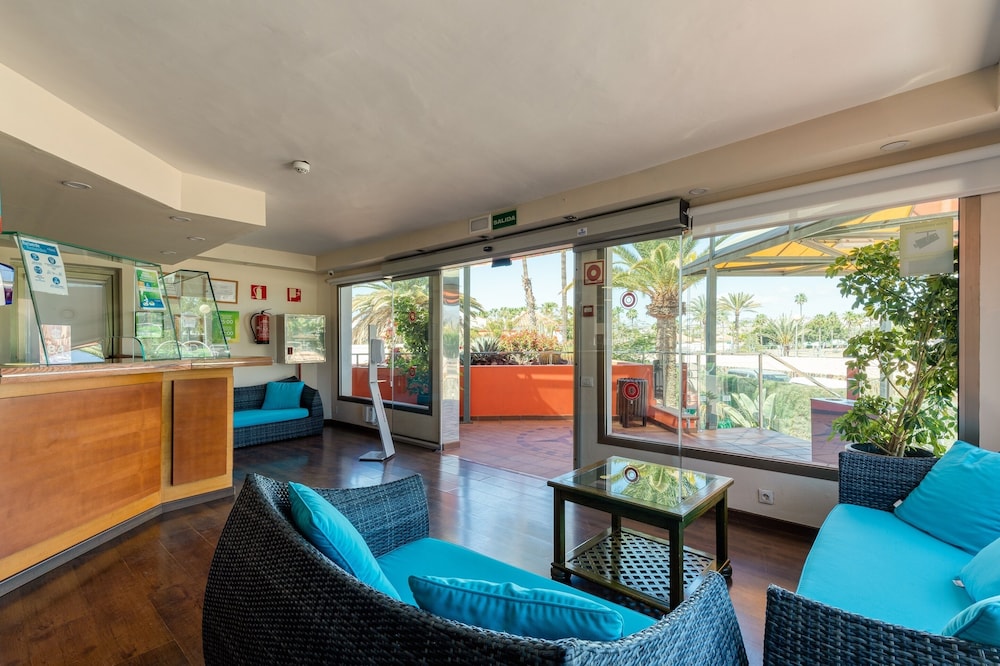 Bungalows Cordial Green Golf — Hotel rooms in Maspalomas, Canary Islands