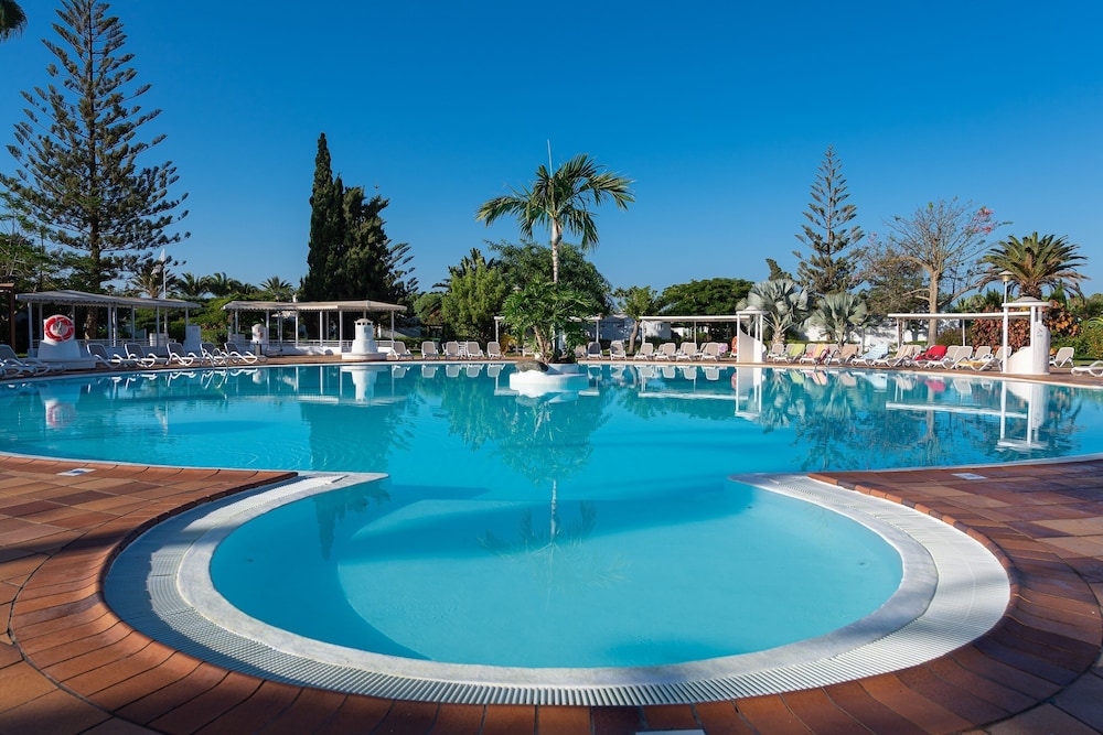 Bungalows Cordial Sandy Golf — Swimming pool in Maspalomas, Canary Islands