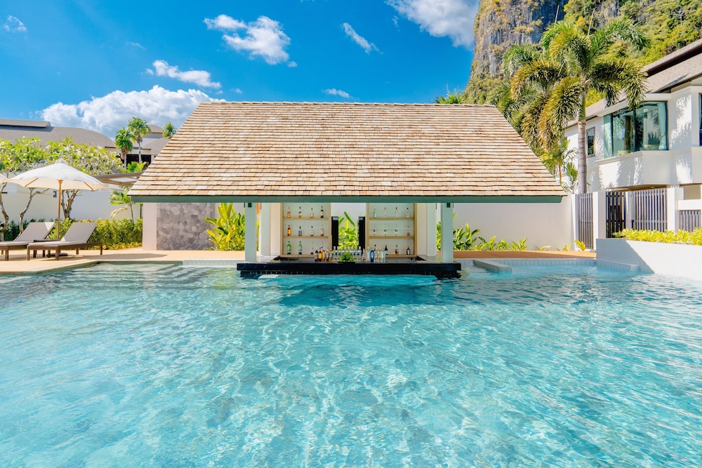 Bhu Nga Thani Resort & Villas Railay — Swimming pool in Ao Nang, Krabi