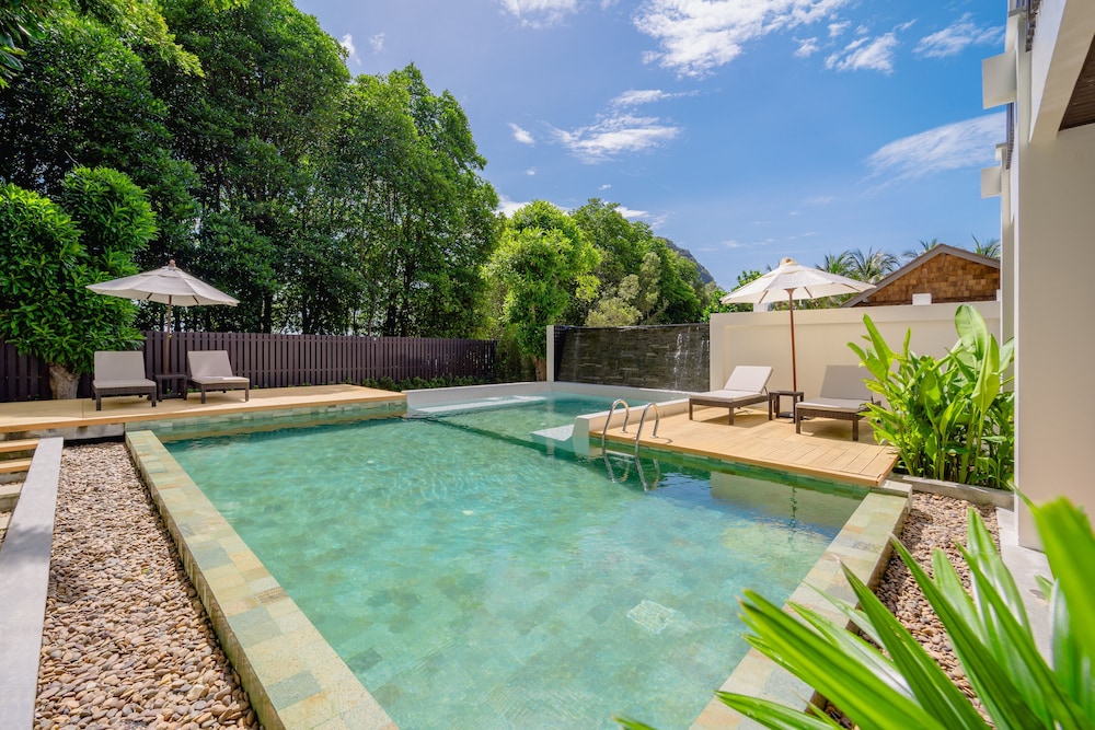 Bhu Nga Thani Resort & Villas Railay — Swimming pool in Ao Nang, Krabi
