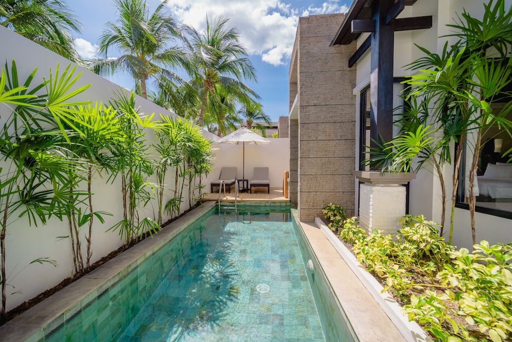 Bhu Nga Thani Resort & Villas Railay — Swimming pool in Ao Nang, Krabi