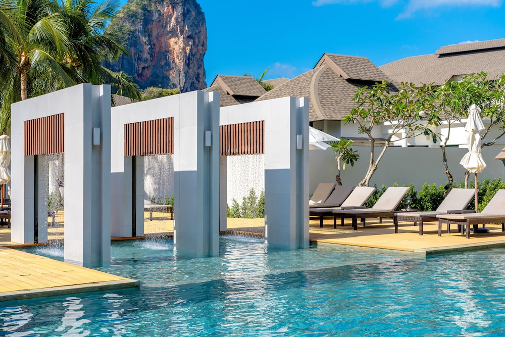 Bhu Nga Thani Resort & Villas Railay — Swimming pool in Ao Nang, Krabi