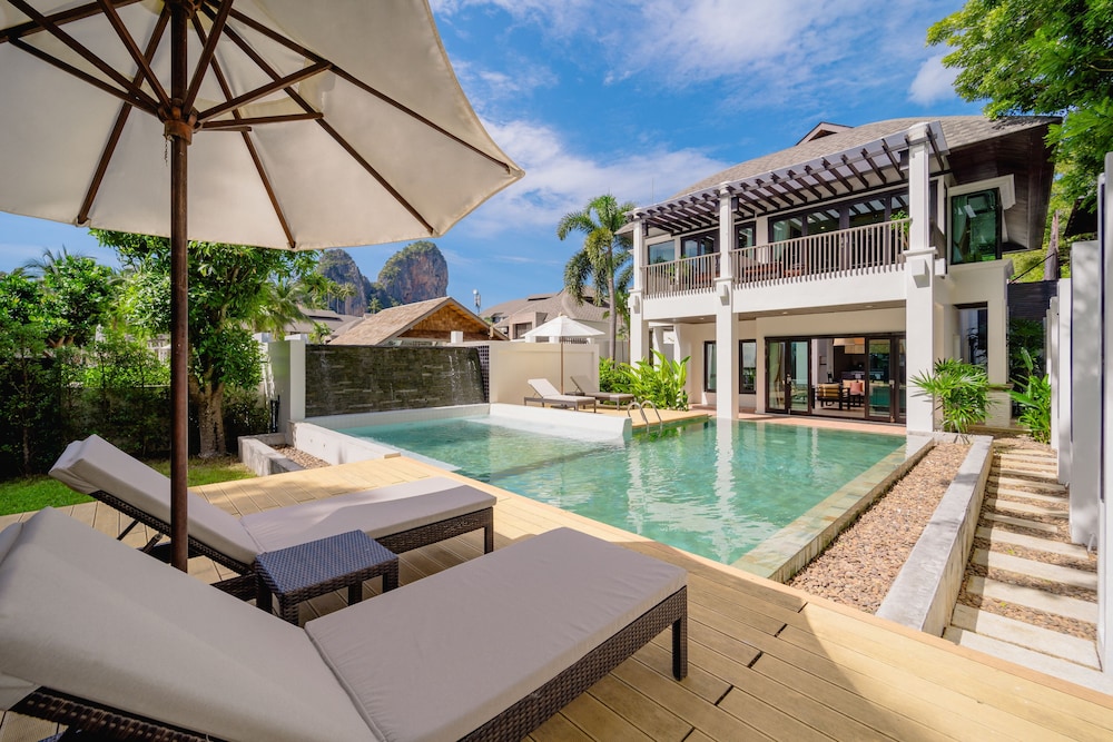 Bhu Nga Thani Resort & Villas Railay — Swimming pool in Ao Nang, Krabi