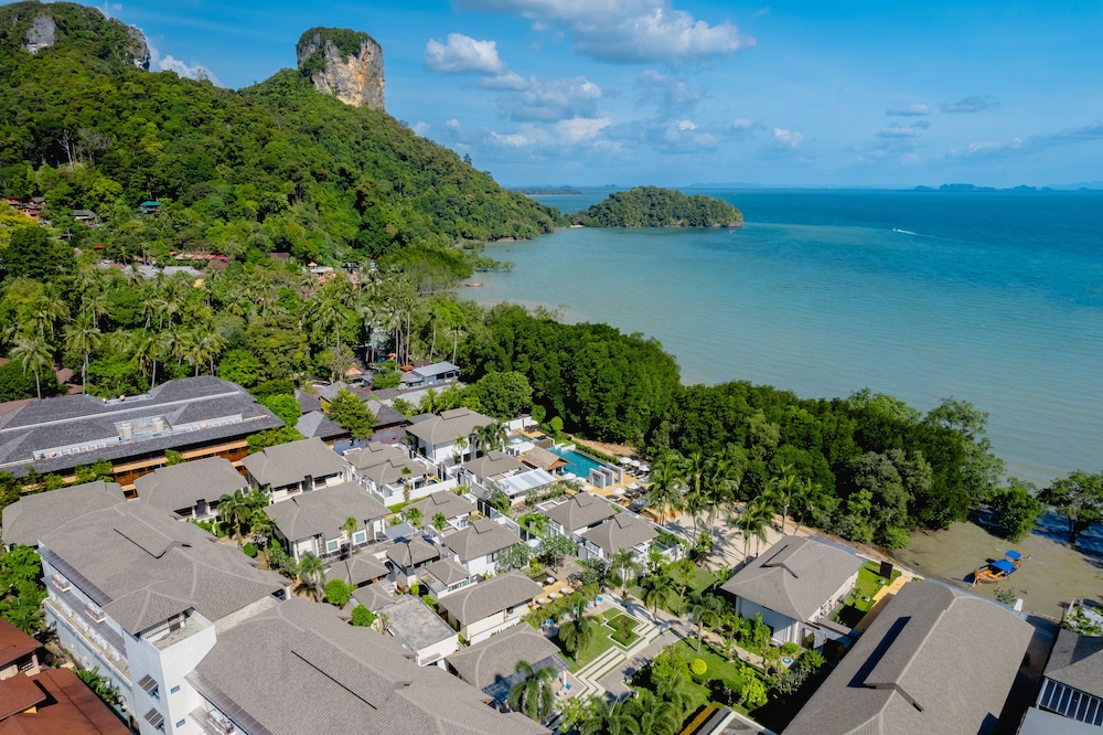 Bhu Nga Thani Resort & Villas Railay — Attractions in the area in Ao Nang, Krabi