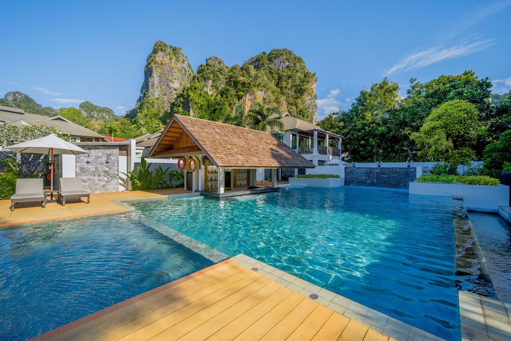 Bhu Nga Thani Resort & Villas Railay — Swimming pool in Ao Nang, Krabi