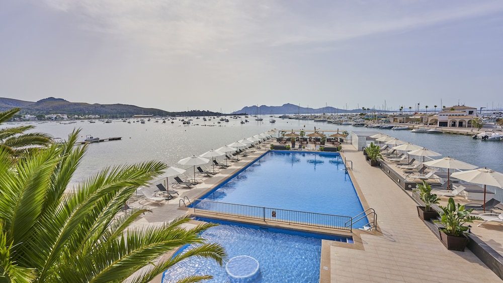 Hoposa Hotel Daina - Adults Only — Swimming pool in Puerto Pollensa, Balearic Islands