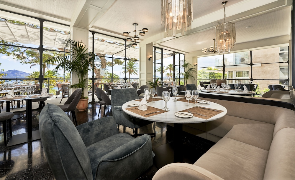 Hoposa Hotel Daina - Adults Only — Restaurant & bars in Puerto Pollensa, Balearic Islands