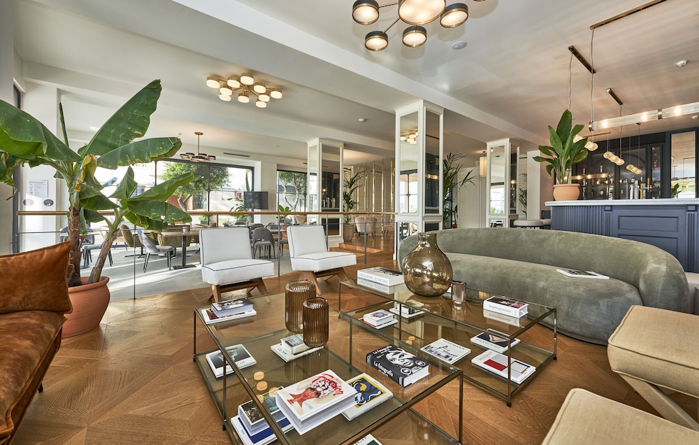 Hoposa Hotel Daina - Adults Only — Hotel building in Puerto Pollensa, Balearic Islands
